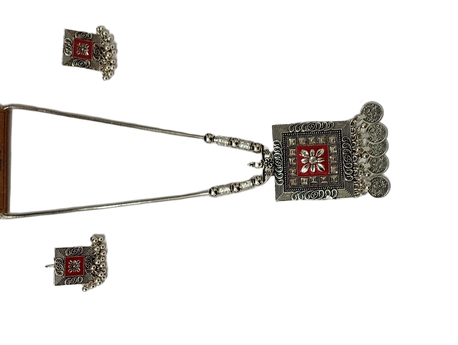 Elegant Handcrafted Necklaces – Graceful Designs for Every Occasion - Image 9