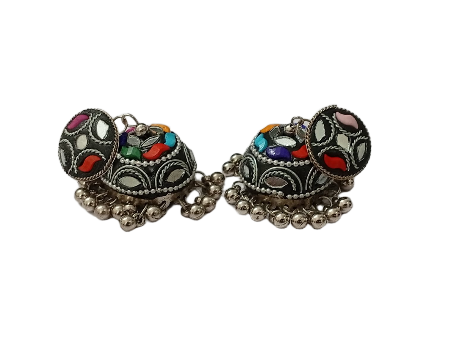 Elegant Handcrafted Earrings – Sparkle with Timeless Style - Image 6